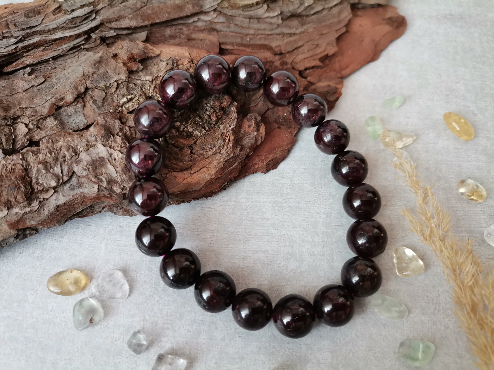 Garnet Ø 10 mm Bracelet