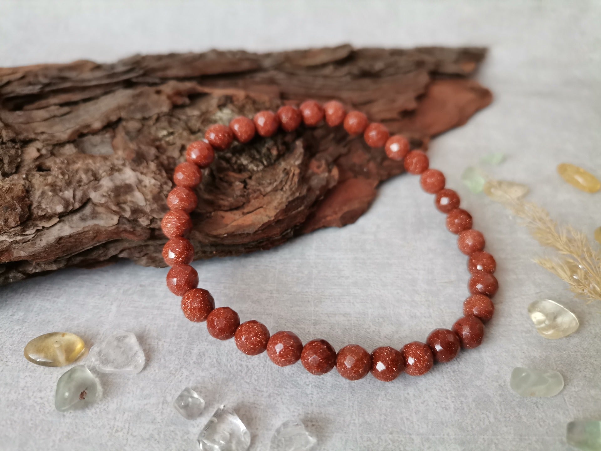 Avanturín zlatý broušený 6mm Náramek