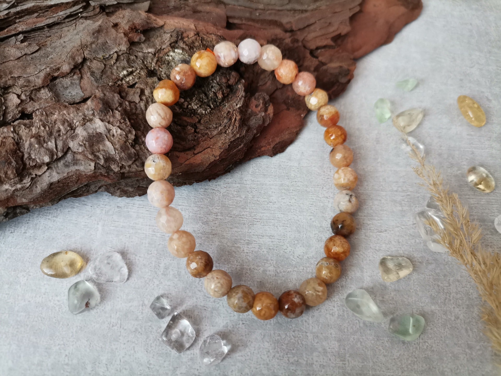 Achát broušený 6mm Náramek