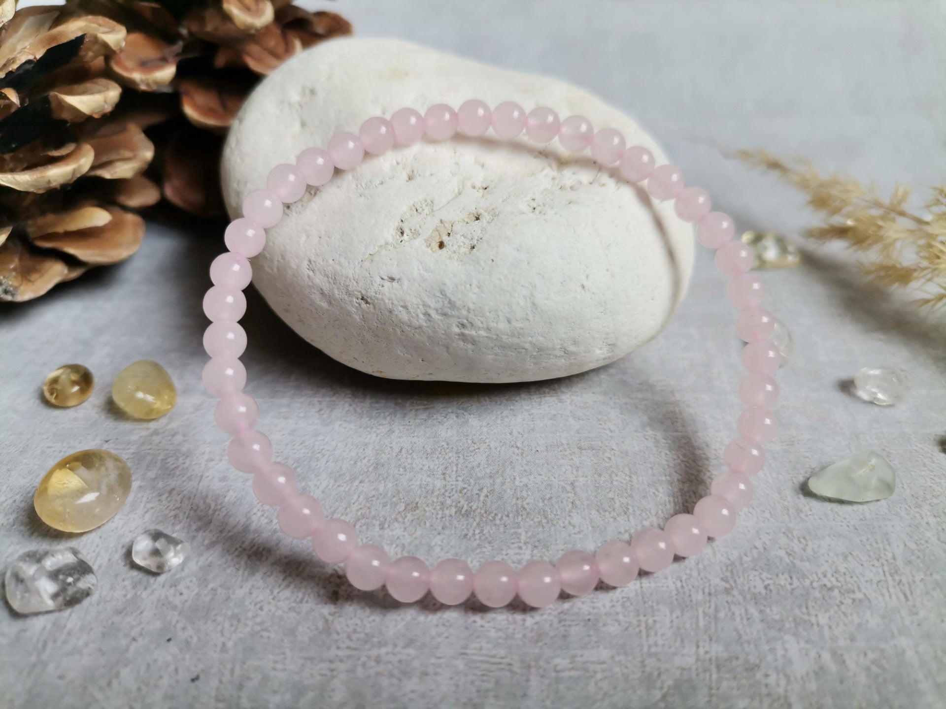 Růženín Ø 4 mm - Náramek