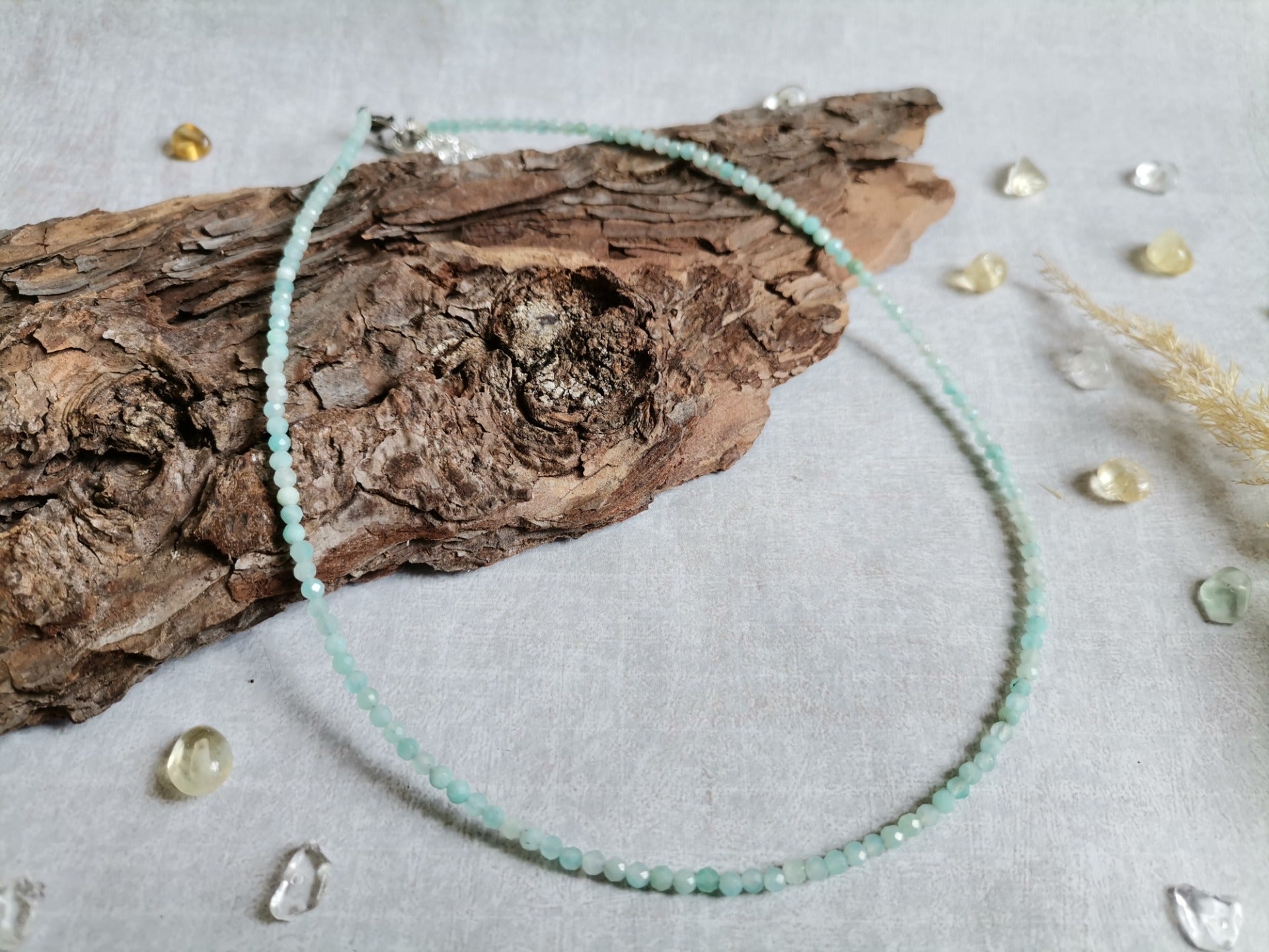 Amazonit Náhrdelník AA broušený Ø 4mm