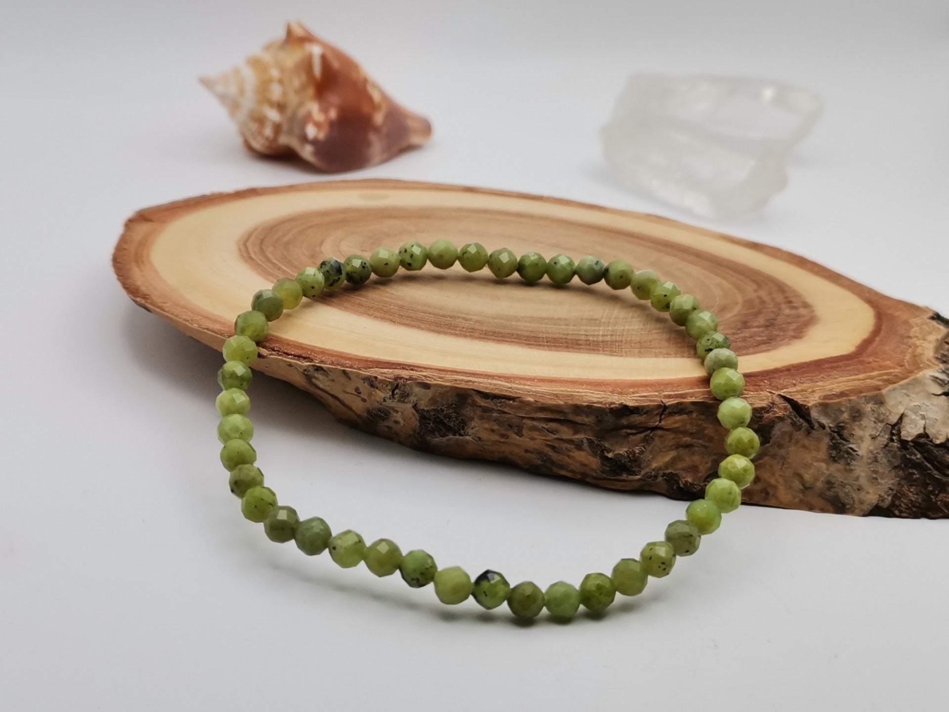 Jade Faceted Ø 4mm Bracelet